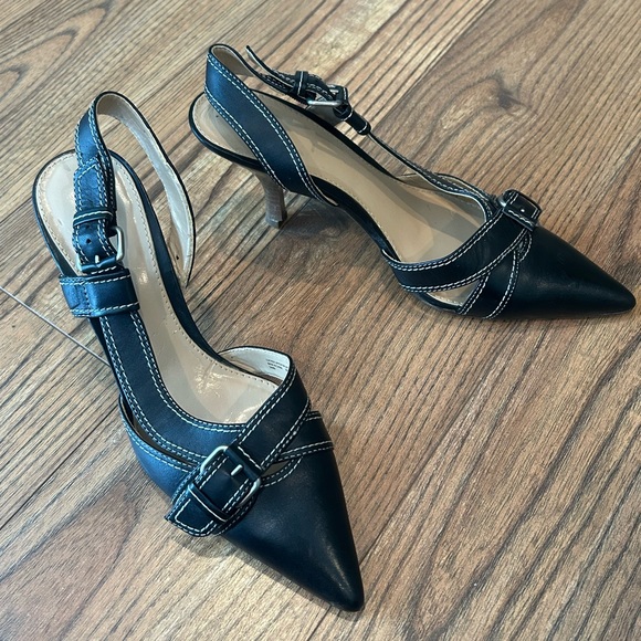 Moschino Shoes - Black pointed toe heel
